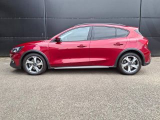 54520 : Hyundai Nancy - Théobald Automobiles - FORD Focus Active - Focus Active - Premium Rouge Candy - Traction - Essence