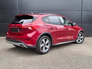 54520 : Hyundai Nancy - Théobald Automobiles - FORD Focus Active - Focus Active - Premium Rouge Candy - Traction - Essence