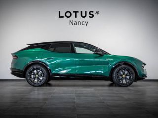 54520 : Hyundai Nancy - Théobald Automobiles - LOTUS Eletre - Eletre - Vert Galloway métallisé / Toit Noir - Transmission intégrale - Electrique