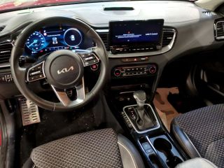 75010 : Hyundai Paris Nord - Goncourt Automobiles - KIA XCEED PHEV Lounge - XCEED - Rouge - Automate sequentiel - Essence / Courant électrique