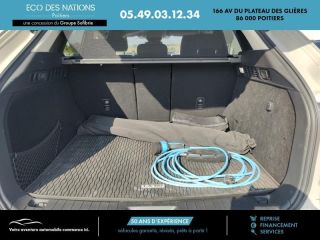 86000 : Hyundai Poitiers - Eco des Nations - MAZDA CX-60 - CX-60 - Beige - Transmission intégrale - Hybride rechargeable : Essence/Electrique