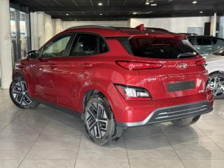 54520 : Hyundai Nancy - Théobald Automobiles - HYUNDAI Kona - Kona - Sunset Red Métal - Traction - Electrique