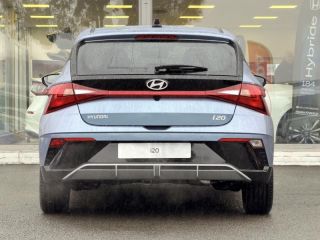 57200 : Hyundai Sarreguemines - Theobald Automobiles - HYUNDAI i20 - i20 - Meta Blue Métal - Traction - Essence