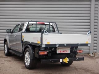 52000 : Hyundai Chaumont - Garage Michel Bazin - ISUZU D-Max - D-Max - Mercury Silver Metallic - Transmission intégrale enclenc - Diesel