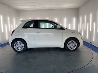 31200 : Hyundai TOULOUSE NORD - AUTO NORD - FIAT 500e BERLINE MY22 SERIE 1 STEP 2 Action - 500 III - White - Automate à fonct. Continu - Courant électrique