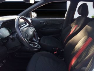 75010 : Hyundai Paris Nord - Goncourt Automobiles - HYUNDAI i10 N Line - i10 III - Blanc - Boîte manuelle - Essence sans plomb