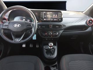 75010 : Hyundai Paris Nord - Goncourt Automobiles - HYUNDAI i10 N Line - i10 III - Blanc - Boîte manuelle - Essence sans plomb
