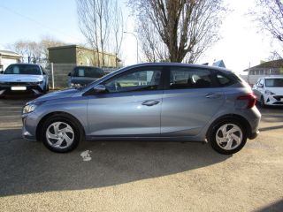 75010 : Hyundai Paris Nord - Goncourt Automobiles - HYUNDAI i20 Initia - i20 III - Noir - Boîte manuelle - Essence sans plomb