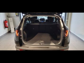 92250 : Hyundai Motor Company - HYUNDAI Tucson - Tucson - Abyss Black Métal - Transmission intégrale - Hybride rechargeable : Essence/Electrique