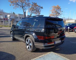 75010 : Hyundai Paris Nord - Goncourt Automobiles - HYUNDAI SANTA FE Creative - SANTA FE V - Noir - Boîte automatique - Essence / Courant électrique