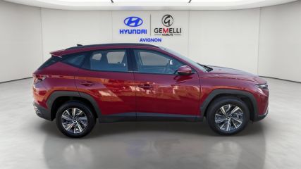 75010 : Hyundai Paris Nord - Goncourt Automobiles - HYUNDAI TUCSON Intuitive - TUCSON IV - Rouge - Boîte automatique - Essence / Courant électrique
