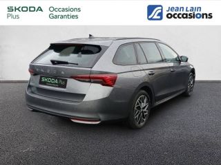 75010 : Hyundai Paris Nord - Goncourt Automobiles - SKODA OCTAVIA COMBI Selection - OCTAVIA IV - GRIS GRAPHITE - Automate sequentiel - Essence sans plomb
