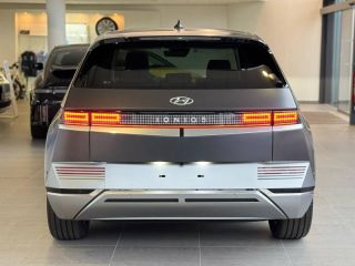 54520 : Hyundai Nancy - Théobald Automobiles - HYUNDAI Ioniq 5 - Ioniq 5 - Cyber Gray Métal - Propulsion - Electrique