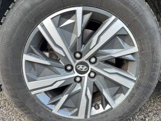 75010 : Hyundai Paris Nord - Goncourt Automobiles - HYUNDAI TUCSON Creative - TUCSON IV - GRIS CLAIR - Boîte automatique - Essence / Courant électrique