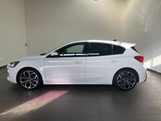 57200 : Hyundai Sarreguemines - Theobald Automobiles - FORD Focus - Focus - Blanc Glacier - Traction - Essence/Micro-Hybride