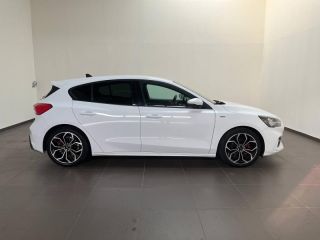 57200 : Hyundai Sarreguemines - Theobald Automobiles - FORD Focus - Focus - Blanc Glacier - Traction - Essence/Micro-Hybride