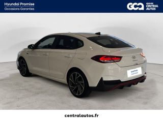 75010 : Hyundai Paris Nord - Goncourt Automobiles - HYUNDAI i30 FASTBACK N Line - i30 III - Blanc - Boîte séquentielle - Essence sans plomb