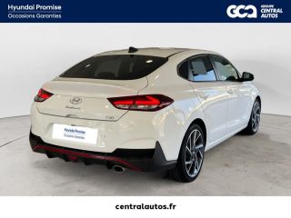 75010 : Hyundai Paris Nord - Goncourt Automobiles - HYUNDAI i30 FASTBACK N Line - i30 III - Blanc - Boîte séquentielle - Essence sans plomb