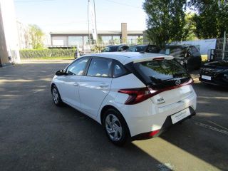 75010 : Hyundai Paris Nord - Goncourt Automobiles - HYUNDAI i20 Initia - i20 III - Blanc - Boîte manuelle - Essence sans plomb