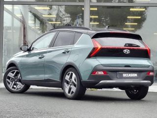 57200 : Hyundai Sarreguemines - Theobald Automobiles - HYUNDAI Bayon - Bayon - Mangrove Green Métal - Traction - Essence/Micro-Hybride