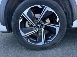 75010 : Hyundai Paris Nord - Goncourt Automobiles - MITSUBISHI ECLIPSE CROSS MY21 Intense - ECLIPSE CROSS - Blanc - Automate à fonct. Continu - Essence / Courant électrique