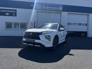 75010 : Hyundai Paris Nord - Goncourt Automobiles - MITSUBISHI ECLIPSE CROSS MY21 Intense - ECLIPSE CROSS - Blanc - Automate à fonct. Continu - Essence / Courant électrique