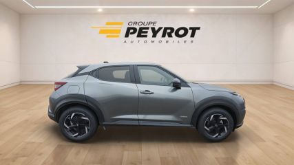 75010 : Hyundai Paris Nord - Goncourt Automobiles - NISSAN JUKE 2023.5 N-Connecta - JUKE II - GUN METALLIC (M) - Boîte hybride multimode - Essence / Courant électrique