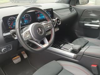 92250 : Hyundai Motor Company - MERCEDES-BENZ GLA - GLA - Blanc digital métallisé - Traction - Diesel