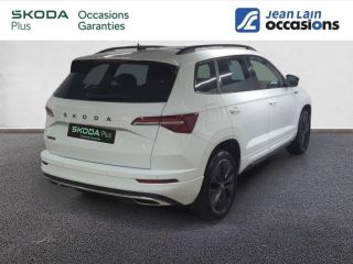 75010 : Hyundai Paris Nord - Goncourt Automobiles - SKODA KAROQ Sportline - KAROQ - BLANC LUNE - Automate sequentiel - Essence sans plomb