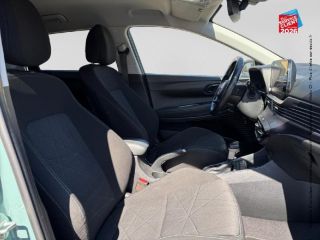 67800 : Hyundai Strasbourg - HESS Automobile - HYUNDAI Bayon - Bayon - Mangrove Green Métal/Toit/rétros Black - Traction - Essence/Micro-Hybride