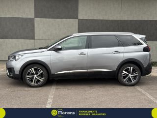 54520 : Hyundai Nancy - Théobald Automobiles - PEUGEOT 5008 - 5008 - Gris Artense (M) - Traction - Diesel