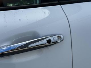14112 : Hyundai Caen - Trajectoire Automobiles - KIA Niro - Niro - Blanc Celeste - Traction - Hybride : Essence/Electrique