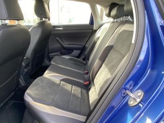 92250 : Hyundai Motor Company - VOLKSWAGEN Polo - Polo - Bleu Récif - Traction - Essence