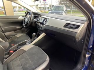 92250 : Hyundai Motor Company - VOLKSWAGEN Polo - Polo - Bleu Récif - Traction - Essence