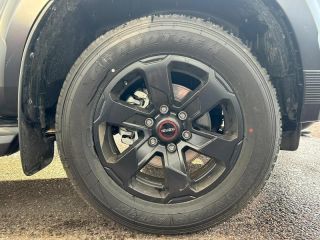 54520 : Hyundai Nancy - Théobald Automobiles - ISUZU D-Max - D-Max - Islay Gray Mica - Transmission intégrale enclenc - Diesel