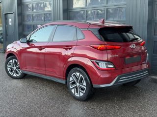 54520 : Hyundai Nancy - Théobald Automobiles - HYUNDAI Kona - Kona - Sunset Red Métal - Traction - Electrique