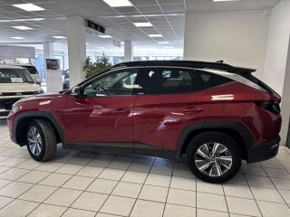 75010 : Hyundai Paris Nord - Goncourt Automobiles - HYUNDAI TUCSON Creative - TUCSON IV - Rouge - Boîte automatique - Essence / Courant électrique