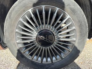 75010 : Hyundai Paris Nord - Goncourt Automobiles - FIAT 500e CABRIOLET Nouvelle 500 - 500 III - Rose - Automate à fonct. Continu - Courant électrique