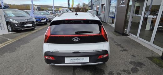 75010 : Hyundai Paris Nord - Goncourt Automobiles - HYUNDAI BAYON Creative - BAYON - Blanc - Automate sequentiel - Essence sans plomb