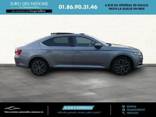 75010 : Hyundai Paris Nord - Goncourt Automobiles - SKODA SUPERB Laurin &amp; Klement - SUPERB III - GRIS BUSINESS - Automate sequentiel - Essence / Courant électrique