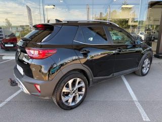 75010 : Hyundai Paris Nord - Goncourt Automobiles - KIA STONIC GT Line - STONIC - Noir - Automate sequentiel - Essence sans plomb