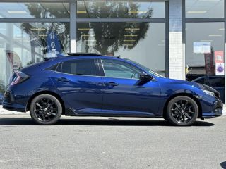 57200 : Hyundai Sarreguemines - Theobald Automobiles - HONDA Civic - Civic - Bleu Sport Brillant Métallisé - Traction - Essence