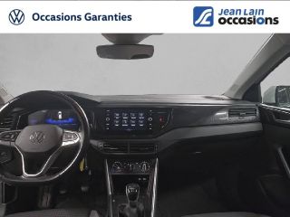 75010 : Hyundai Paris Nord - Goncourt Automobiles - VOLKSWAGEN POLO Life - POLO VI - BLANC PUR - Boîte manuelle - Essence sans plomb