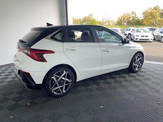 75010 : Hyundai Paris Nord - Goncourt Automobiles - HYUNDAI i20 Executive - i20 III - Blanc - Automate sequentiel - Essence sans plomb