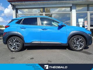 57200 : Hyundai Sarreguemines - Theobald Automobiles - HYUNDAI Kona - Kona - Surfy Blue Métal - Traction - Hybride : Essence/Electrique