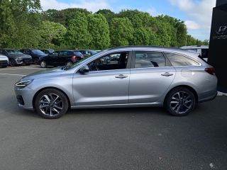 75010 : Hyundai Paris Nord - Goncourt Automobiles - HYUNDAI i30 SW Creative - i30 III - Gris - Boîte séquentielle - Essence sans plomb