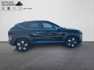 75010 : Hyundai Paris Nord - Goncourt Automobiles - HYUNDAI KONA Creative - KONA (02/2023) - ABYSS BLACK - Automate sequentiel - Essence / Courant électrique