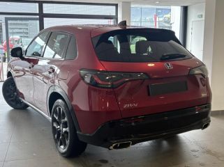 54520 : Hyundai Nancy - Théobald Automobiles - HONDA ZR-V - ZR-V - Rouge Radiant métallisée - Traction - Hybride : Essence/Electrique