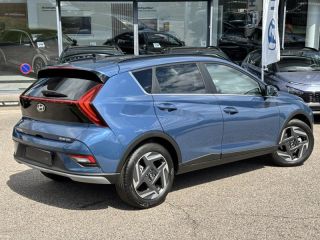 54520 : Hyundai Nancy - Théobald Automobiles - HYUNDAI Bayon - Bayon - Vibrant Blue Métal - Traction - Essence