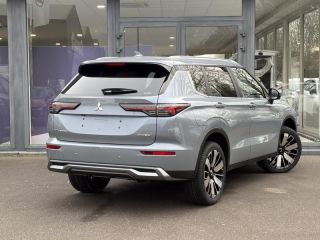 57100 : Hyundai Thionville - Théobald Automobiles - MITSUBISHI Outlander - Outlander - Moonstone Grey Premium - Transmission intégrale - Hybride rechargeable : Essence/Electrique
